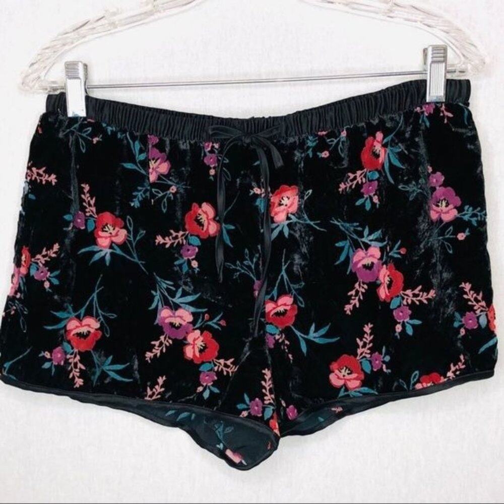 INC Velvet burnout sleep short black floral Small - Picture 1 of 8